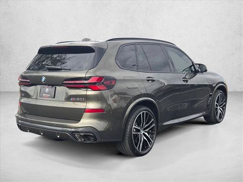 Used 2026 BMW X5 M60i AWD/4WD image 2