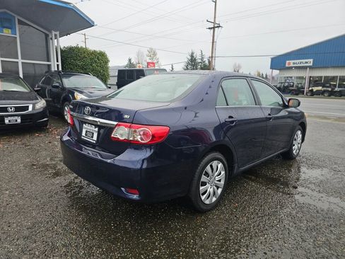 Used 2013 Toyota Corolla LE Special Edition image 7