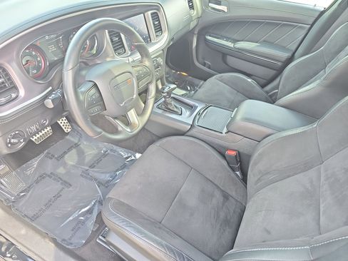 Used 2020 Dodge Charger R/T w/ Plus Group RWD image 15