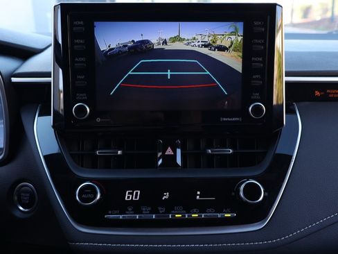 Used 2022 Toyota Corolla SE image 30