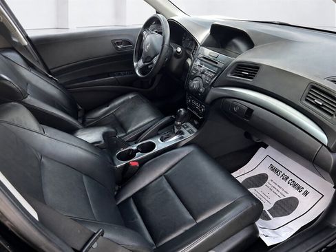 Used 2013 Acura ILX w/ Technology Package FWD image 9