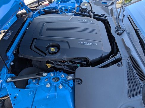 Used 2020 Jaguar F-TYPE Convertible image 17