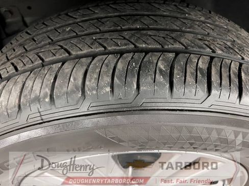 Used 2025 Nissan Pathfinder SV FWD image 20