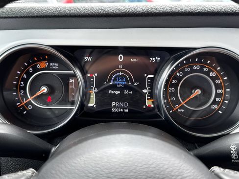 Used 2021 Jeep Wrangler Unlimited Sport AWD/4WD image 32