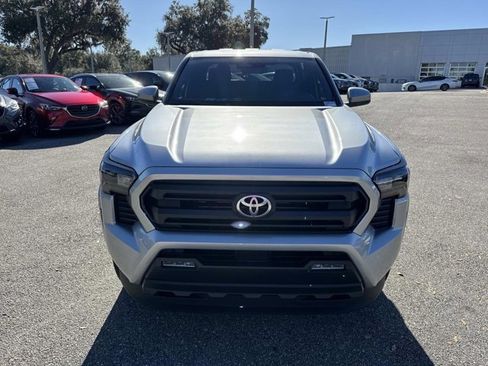 Certified 2025 Toyota Tacoma SR5 image 6