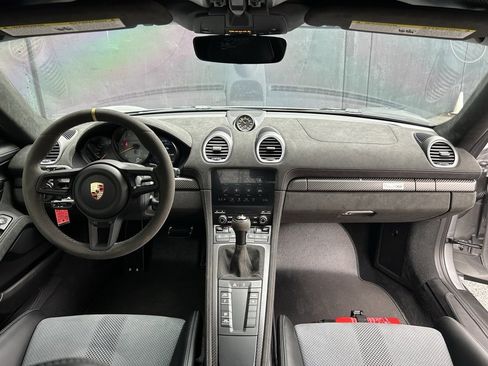 Certified 2025 Porsche 718 Boxster Spyder RS image 24