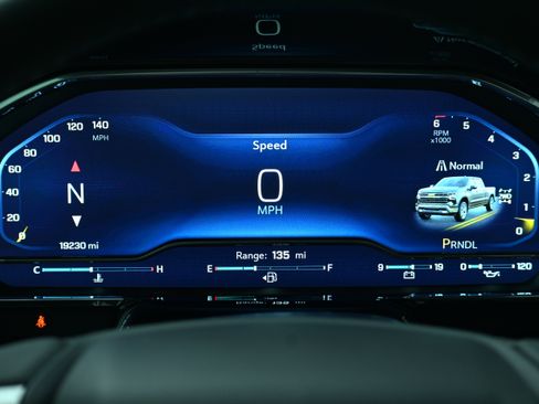 Used 2023 Chevrolet Silverado 1500 LT image 22