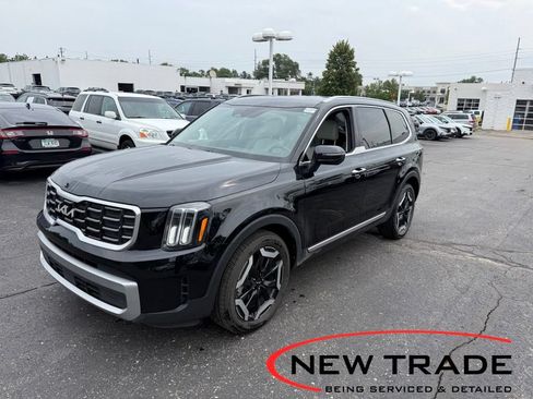Used 2023 Kia Telluride S w/ S Sunroof Package AWD/4WD image 1