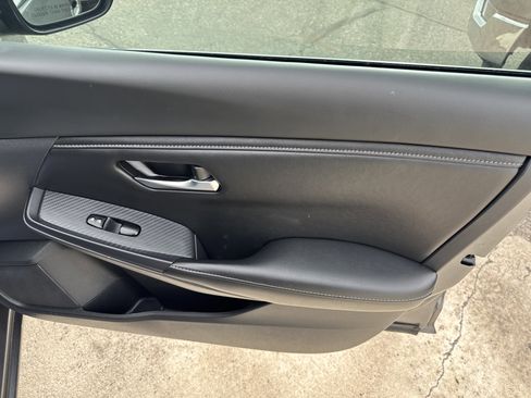 Used 2022 Nissan Sentra SV image 16