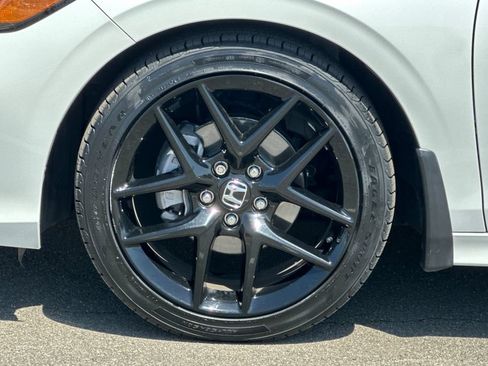 Certified 2025 Honda Civic Sport image 30