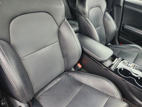 Used 2022 Kia Stinger GT-Line image 16