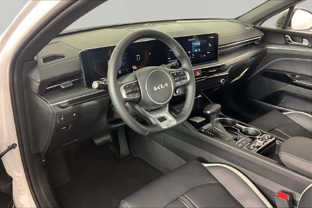 New 2026 Kia K5 GT-Line FWD image 8