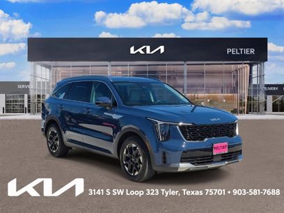 Used 2025 Kia Sorento S