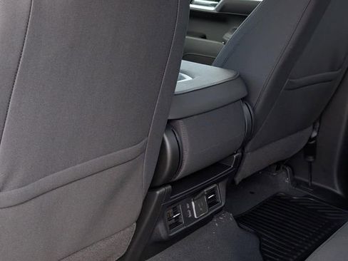 New 2026 GMC Sierra 1500 SLE image 16