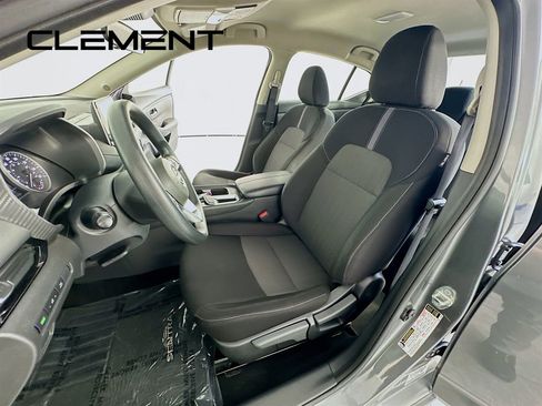 Used 2025 Nissan Sentra SV FWD image 28