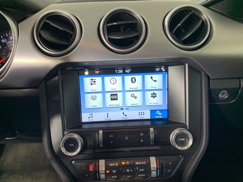 Used 2018 Ford Mustang Premium image 22