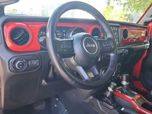 Used 2021 Jeep Gladiator Sport AWD/4WD image 10