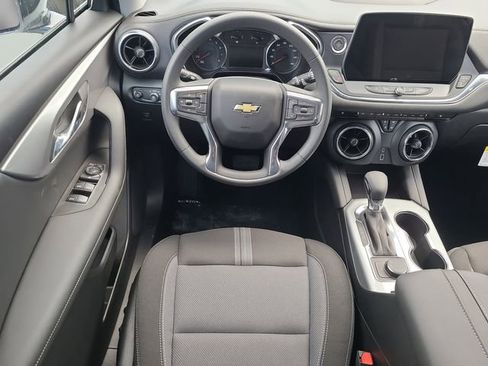New 2025 Chevrolet Blazer LT w/ Midnight/Sport Edition image 12