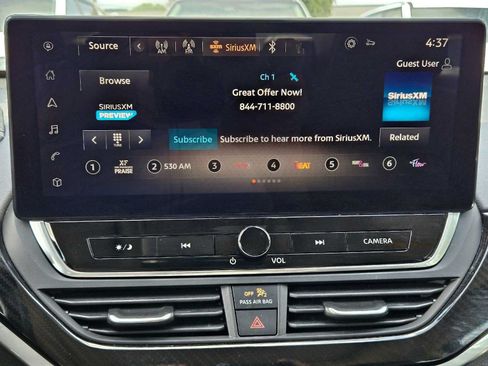 Used 2024 Nissan Altima 2.5 SR w/ SR Premium Package FWD image 23