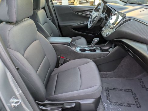 Used 2024 Chevrolet Malibu LS image 27