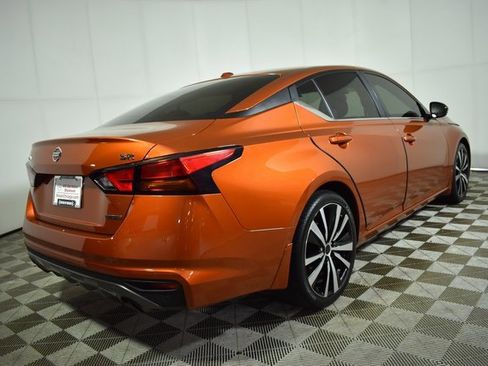 Used 2020 Nissan Altima 2.0 SR image 4