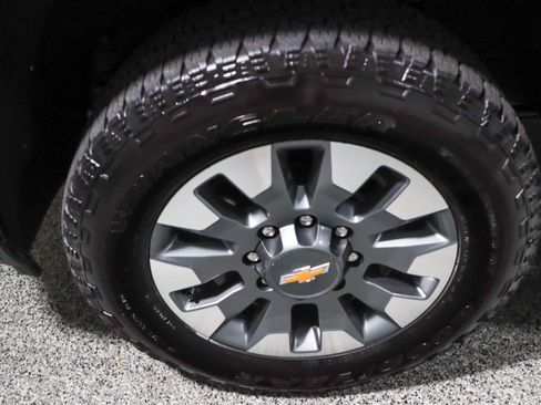 Used 2025 Chevrolet Silverado 2500 Custom w/ Custom Value Package AWD/4WD image 11