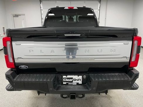 Used 2023 Ford F350 Platinum AWD/4WD image 9