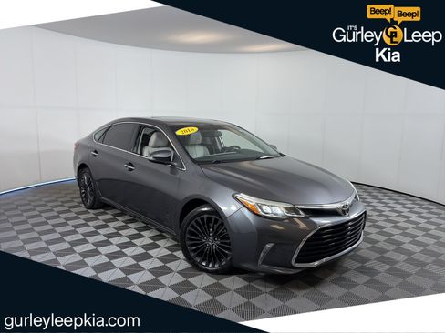 Used 2016 Toyota Avalon Touring FWD image 1