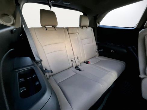 Used 2019 Honda Pilot Touring image 26