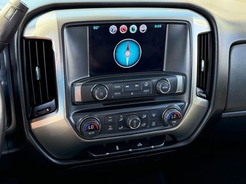 Used 2017 Chevrolet Silverado 1500 LT w/ All Star Edition AWD/4WD image 18