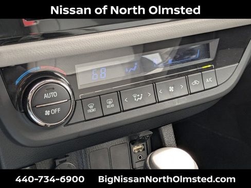 Used 2016 Toyota Corolla LE image 17