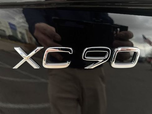 New 2026 Volvo XC90 B6 Plus w/ Protection Package Premier AWD/4WD image 33