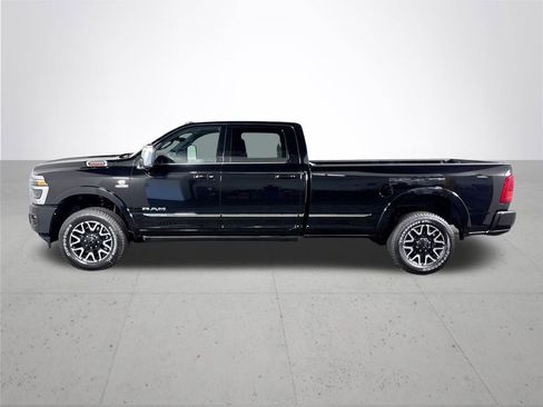 New 2026 RAM 3500 Limited AWD/4WD image 9