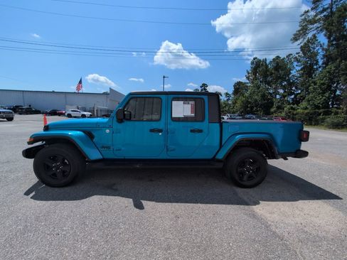 Used 2021 Jeep Gladiator Sport AWD/4WD image 5