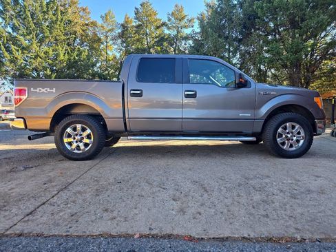 Used 2013 Ford F150 XLT w/ Luxury Equipment Group image 46