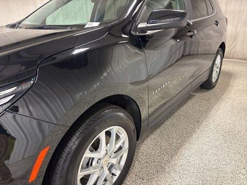 Used 2023 Chevrolet Equinox LT image 34