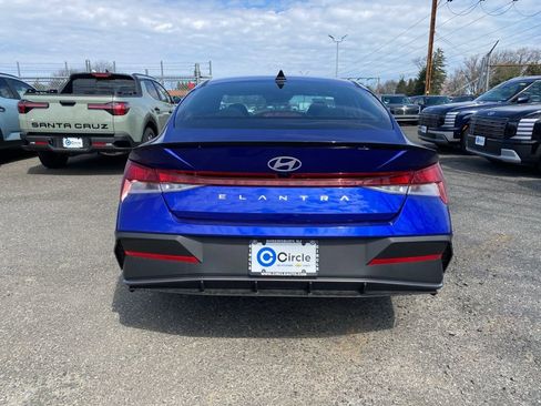 New 2026 Hyundai Elantra Sport image 5