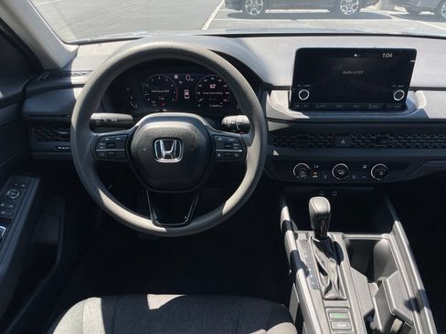 Used 2025 Honda Accord LX image 11
