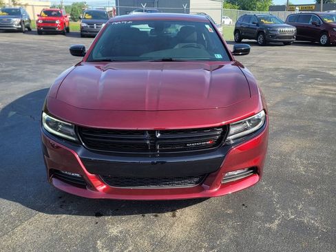 Used 2021 Dodge Charger SXT w/ Blacktop Package AWD/4WD image 4