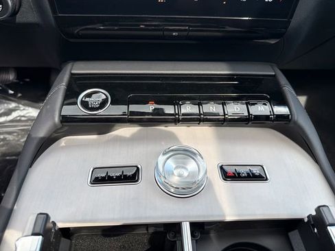 New 2026 Lincoln Navigator L Reserve AWD/4WD image 30