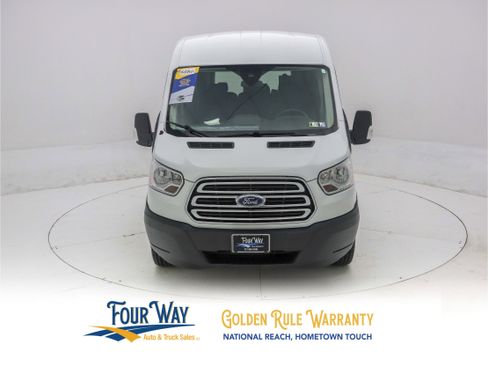 Used 2018 Ford Transit 150 XLT image 9