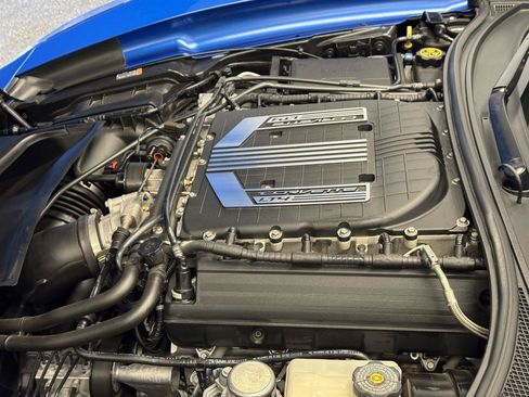 Used 2015 Chevrolet Corvette Z06 w/ Z07 Performance Package RWD image 26