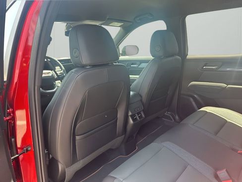 New 2026 GMC Terrain AT4 w/ Convenience Package III image 18