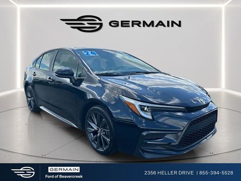 Used 2024 Toyota Corolla XSE FWD image 1