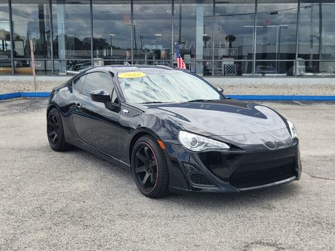 Used 2016 Scion FR-S RWD image 17