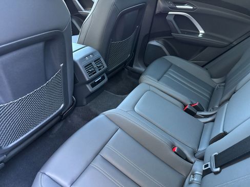 New 2025 Audi Q5 Premium image 9