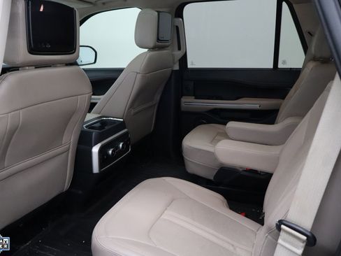 Used 2023 Ford Expedition Limited image 24