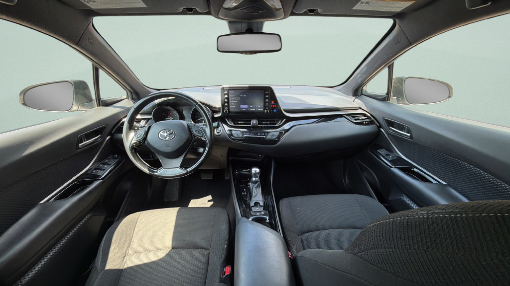 Used 2019 Toyota C-HR XLE FWD image 9