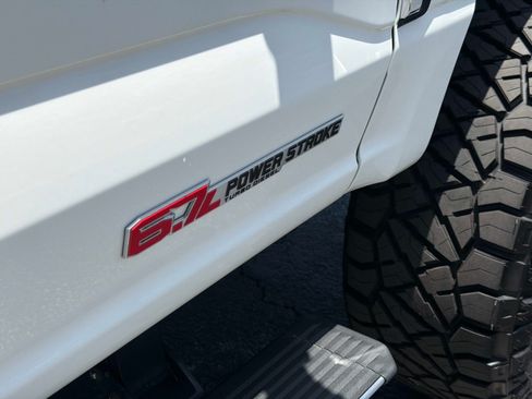Used 2024 Ford F250 Platinum AWD/4WD image 23