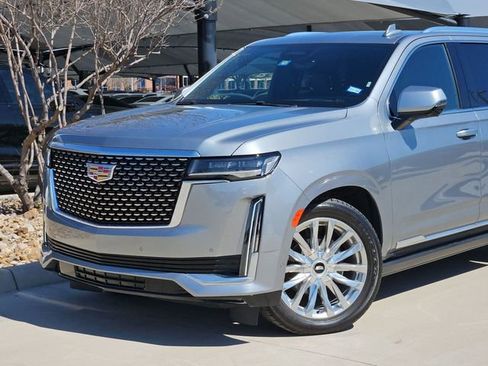 Certified 2023 Cadillac Escalade Premium Luxury w/ Performance Package image 5